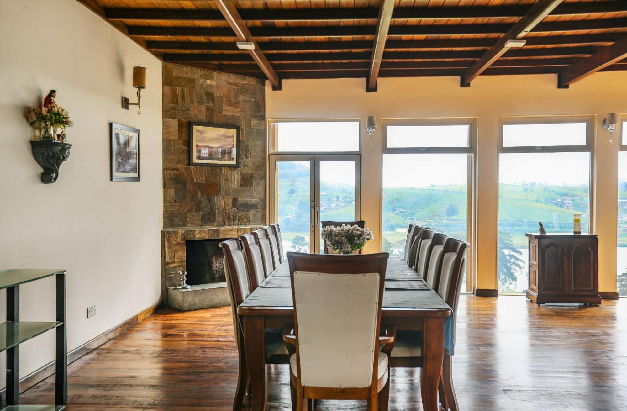 Villa Acacia Νουβάρα Ελίγια Εξωτερικό φωτογραφία