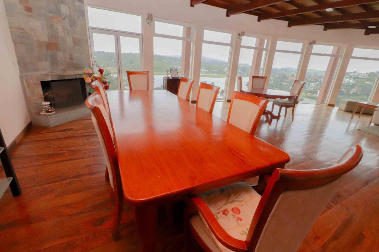 Villa Acacia Νουβάρα Ελίγια Εξωτερικό φωτογραφία