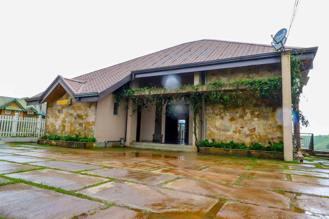 Villa Acacia Νουβάρα Ελίγια Εξωτερικό φωτογραφία