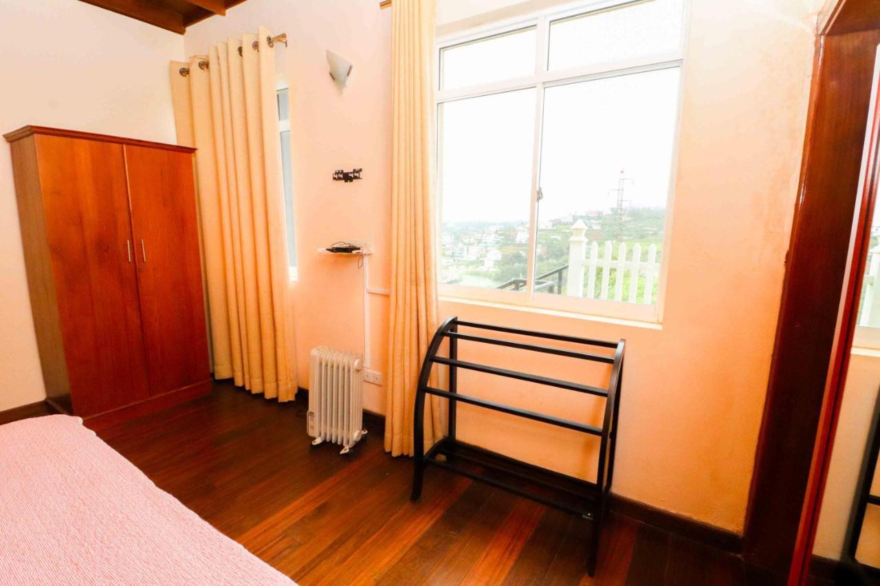 Villa Acacia Νουβάρα Ελίγια Εξωτερικό φωτογραφία